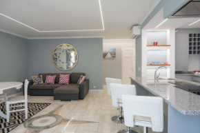 D.Henrique I apartamento frente ao Savoy Palace